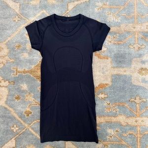Lululemon Swiftly Short-Sleeve Shirt Navy